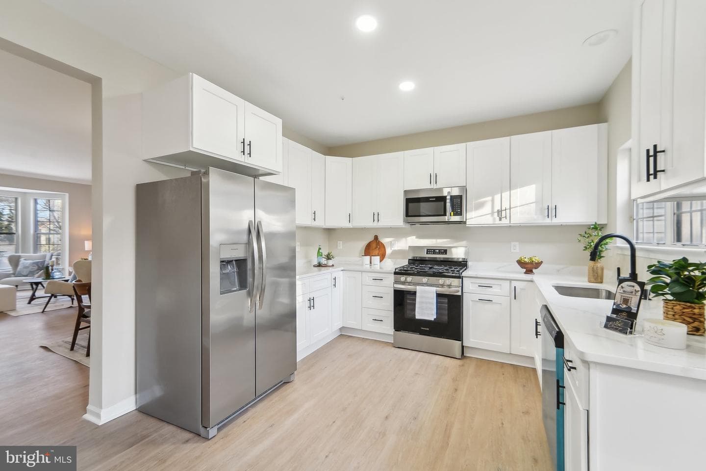908 Jubal Way photo 12