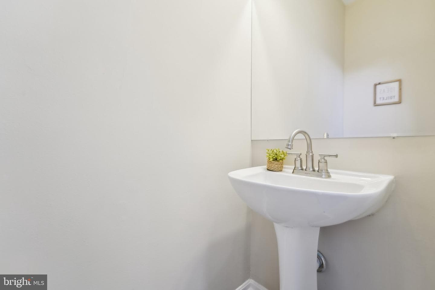 908 Jubal Way photo 14