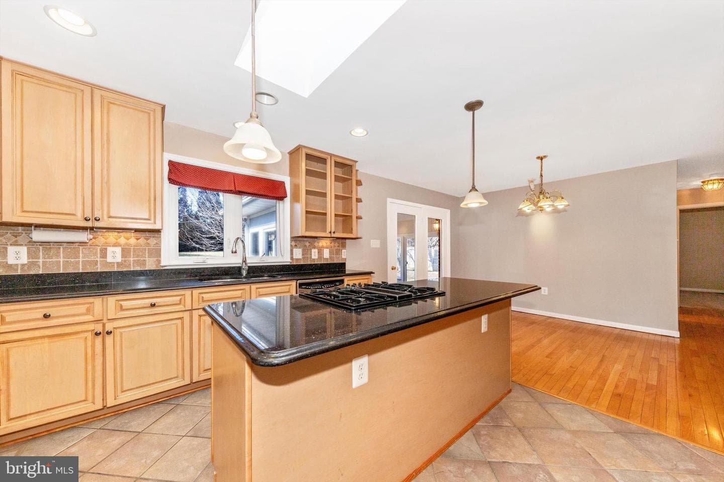 101 Fairview Avenue photo 13