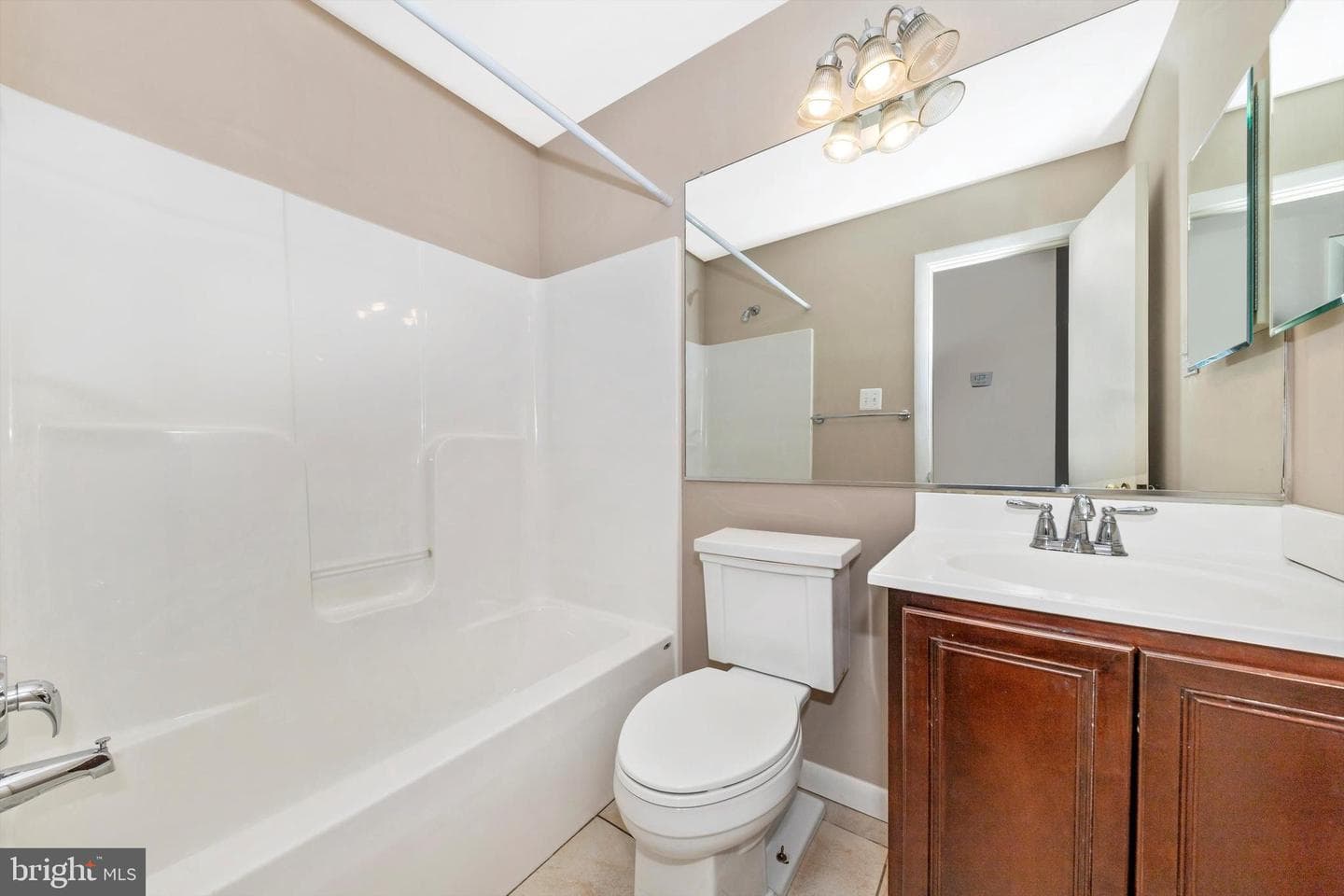 101 Fairview Avenue photo 28