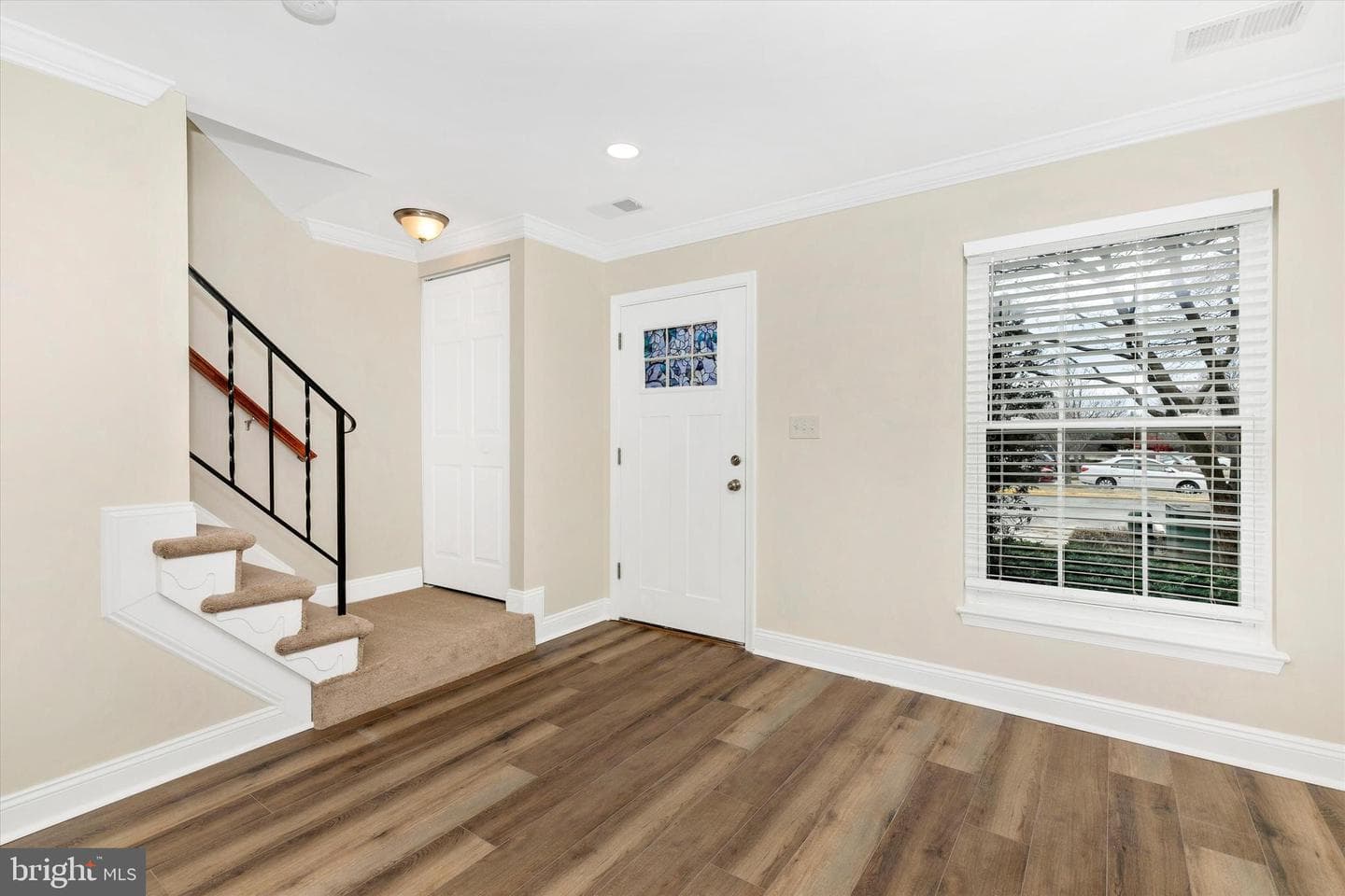 459 Arwell Court #459 photo 3