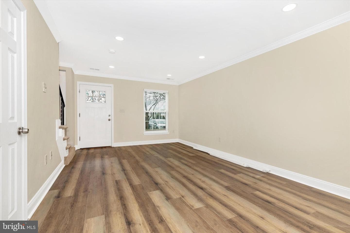 459 Arwell Court #459 photo 5