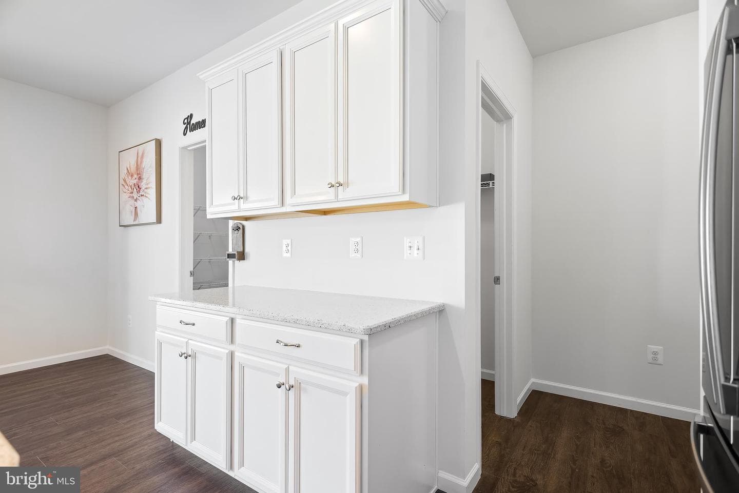 1702 Damsire Mews photo 26