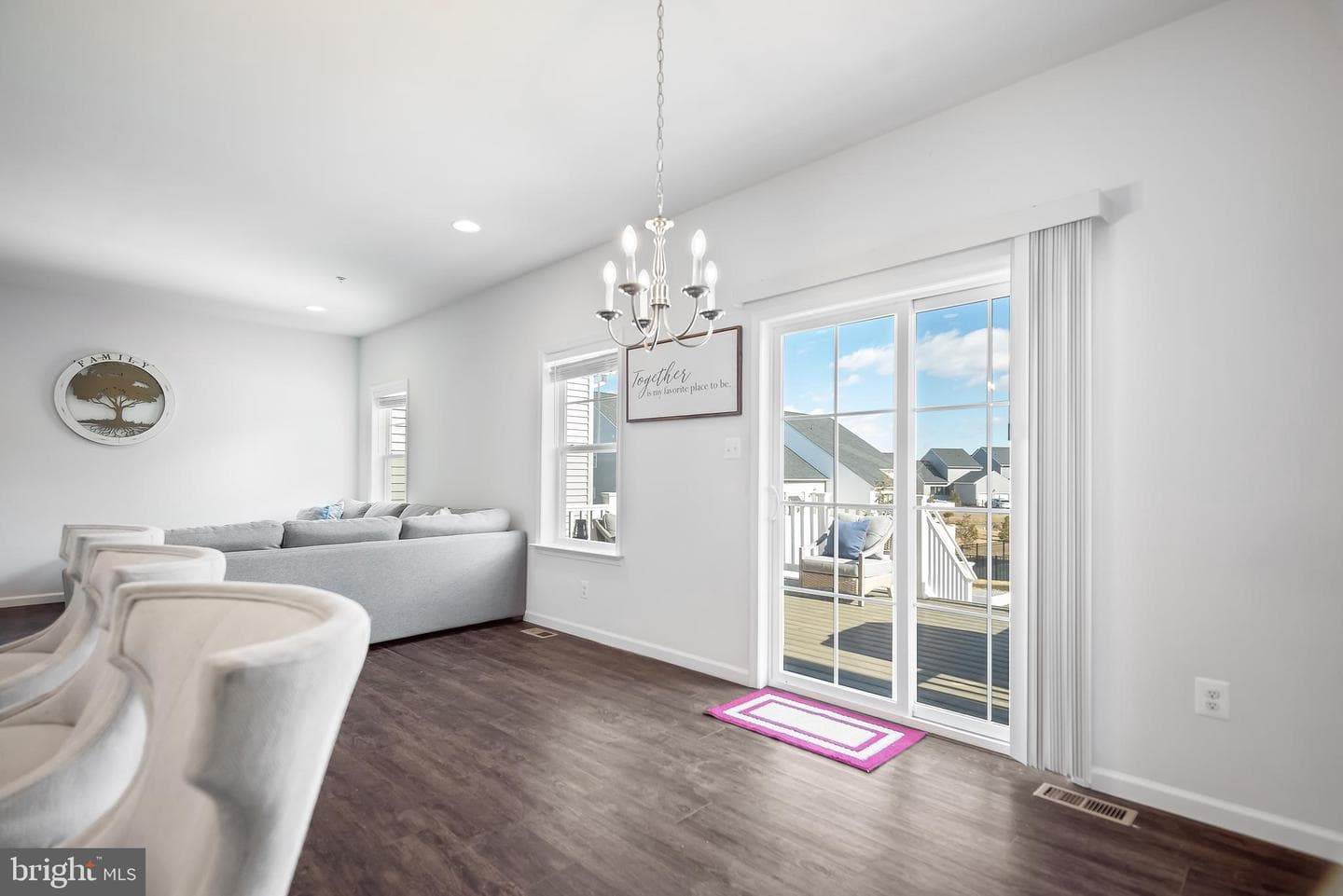 1702 Damsire Mews photo 29