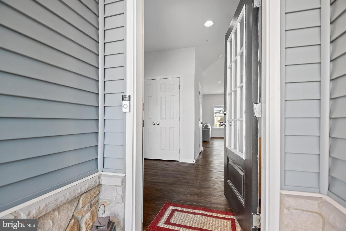 1702 Damsire Mews photo 4