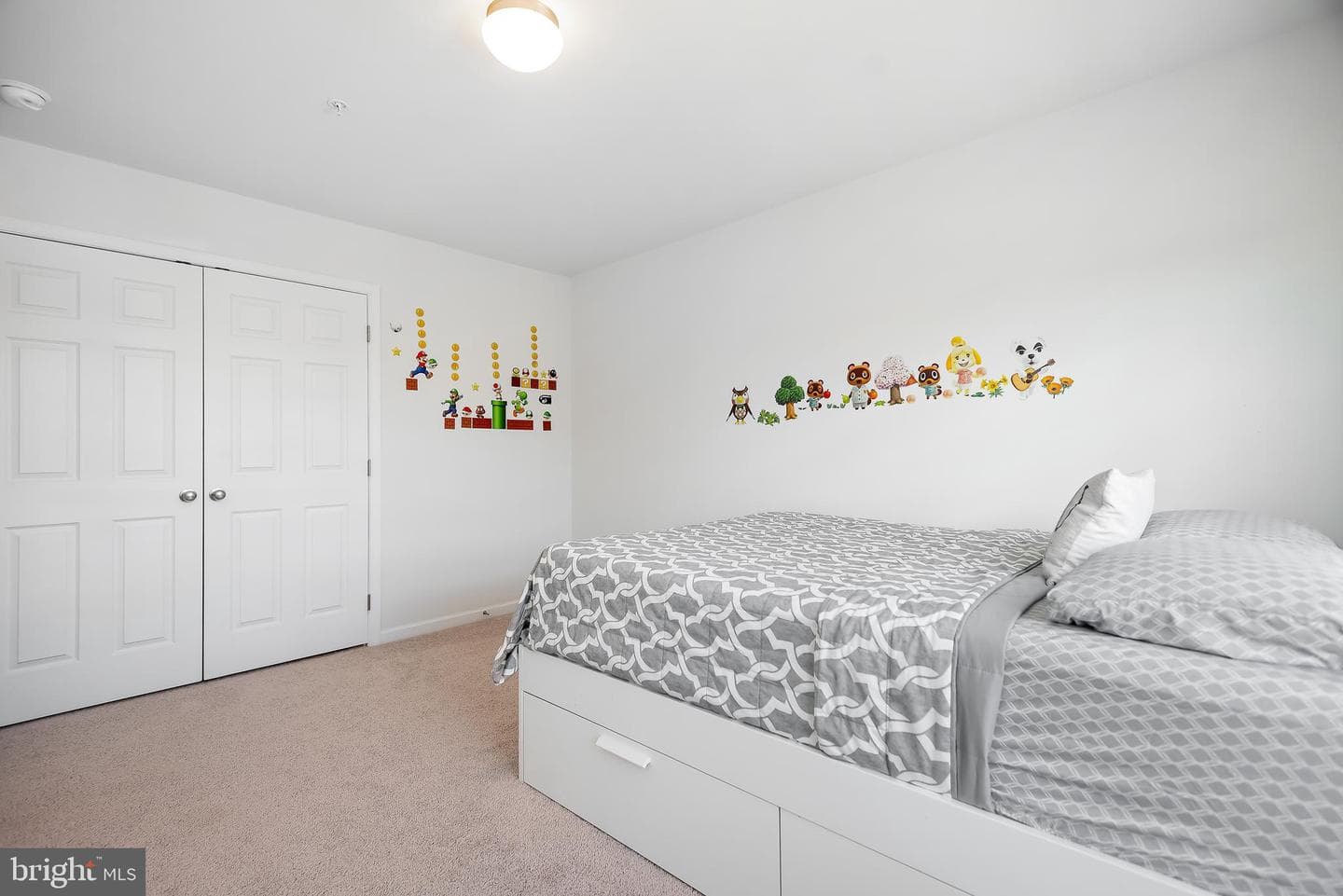 1702 Damsire Mews photo 55