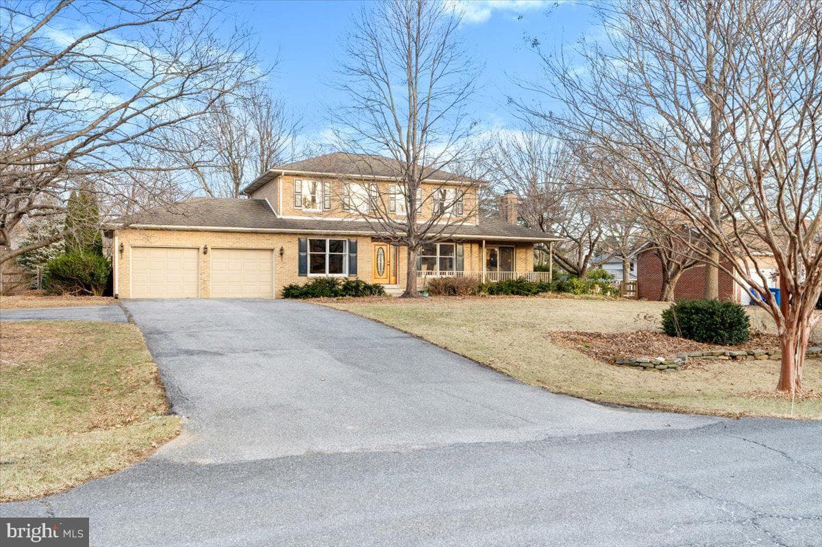 8105 Frosty Field Court photo 2