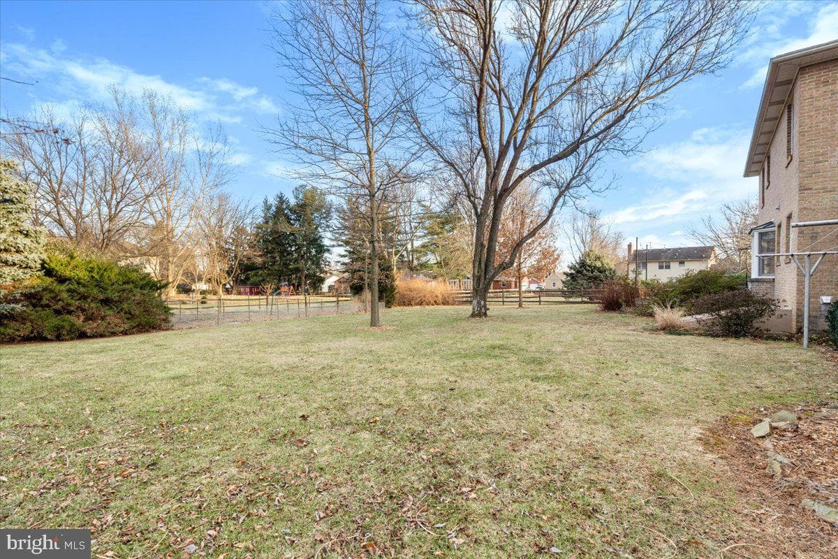 8105 Frosty Field Court photo 54