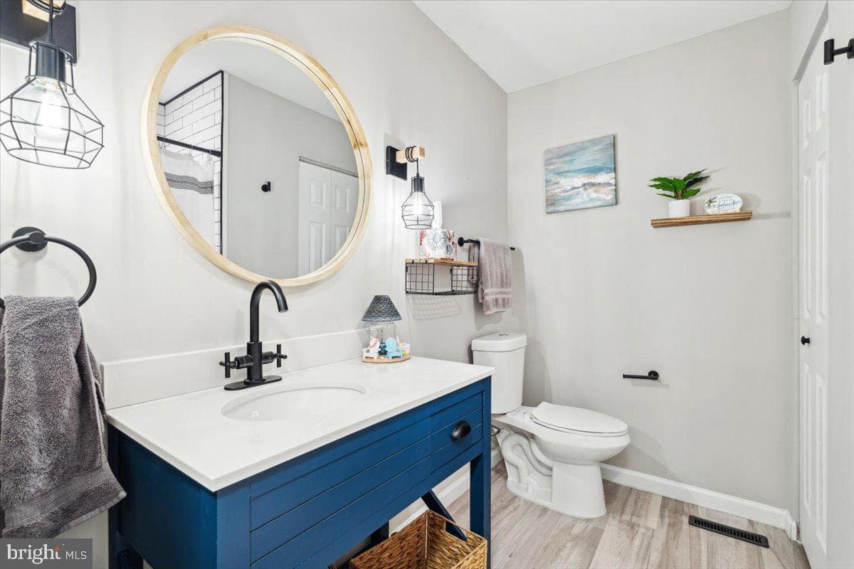 7102 Saddle Road photo 24