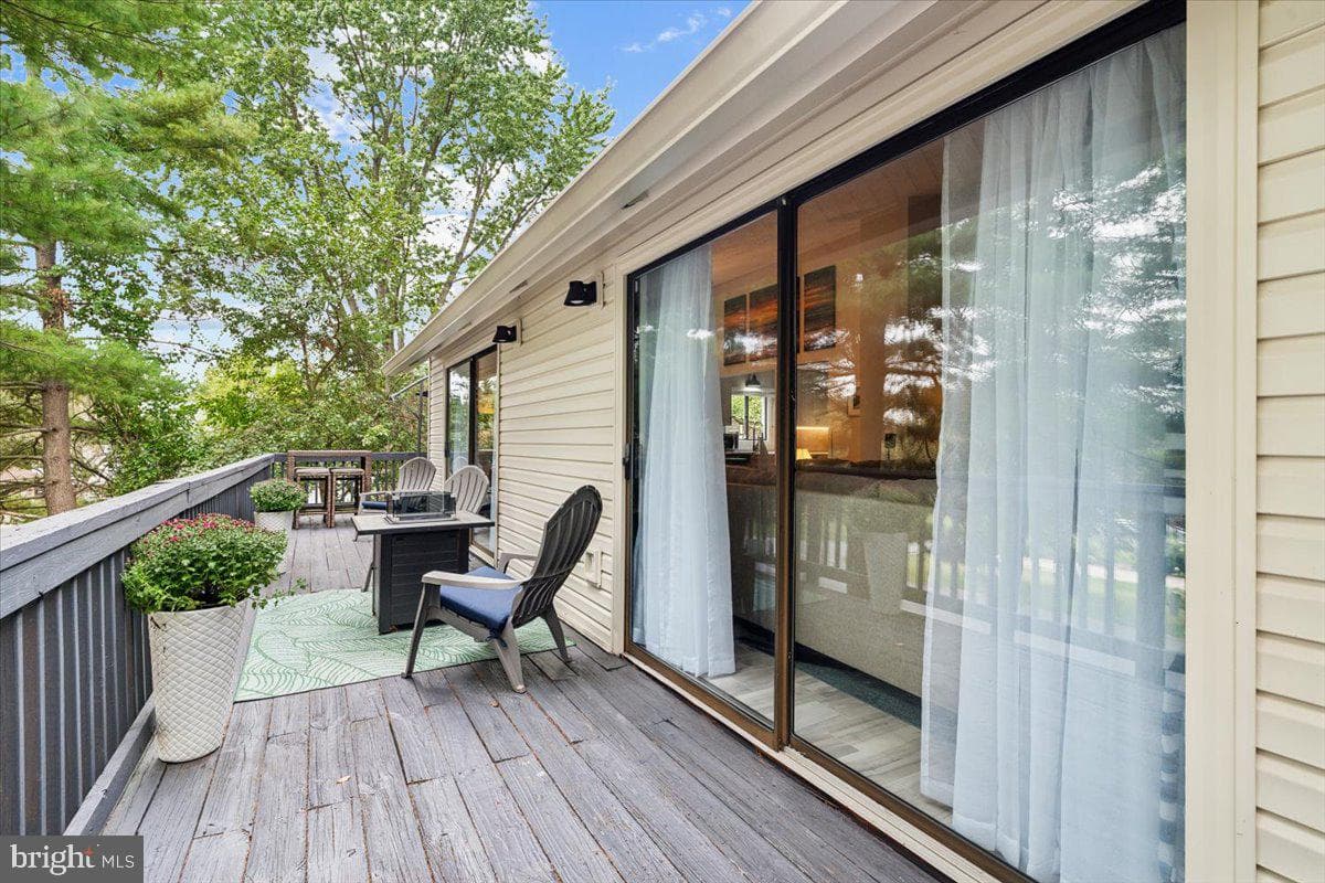 7102 Saddle Road photo 40