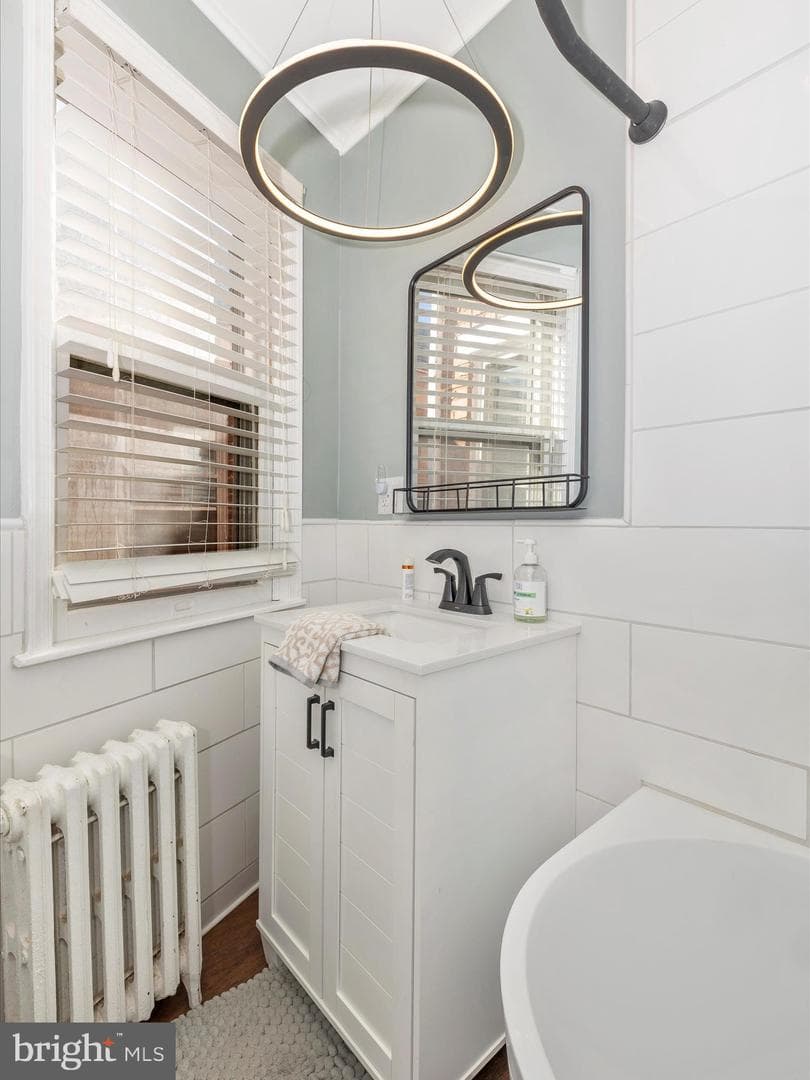 332 Park Avenue photo 38