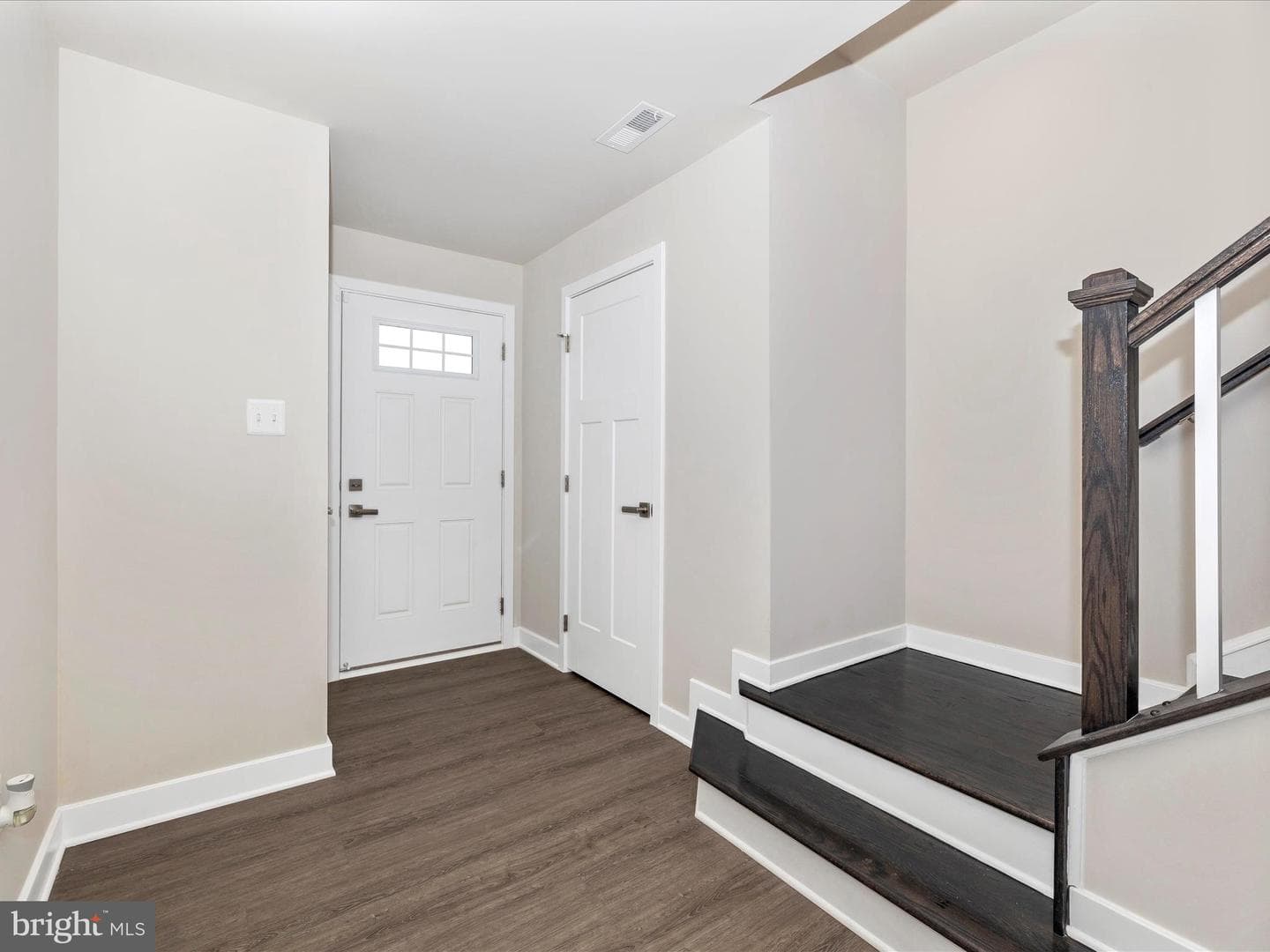 1786 Atlas Drive photo 3