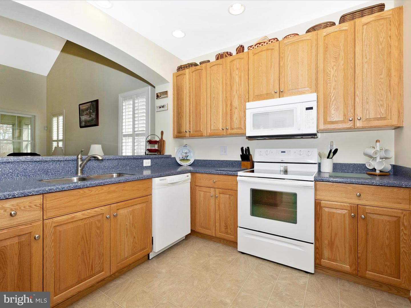 610 Gala Way photo 10