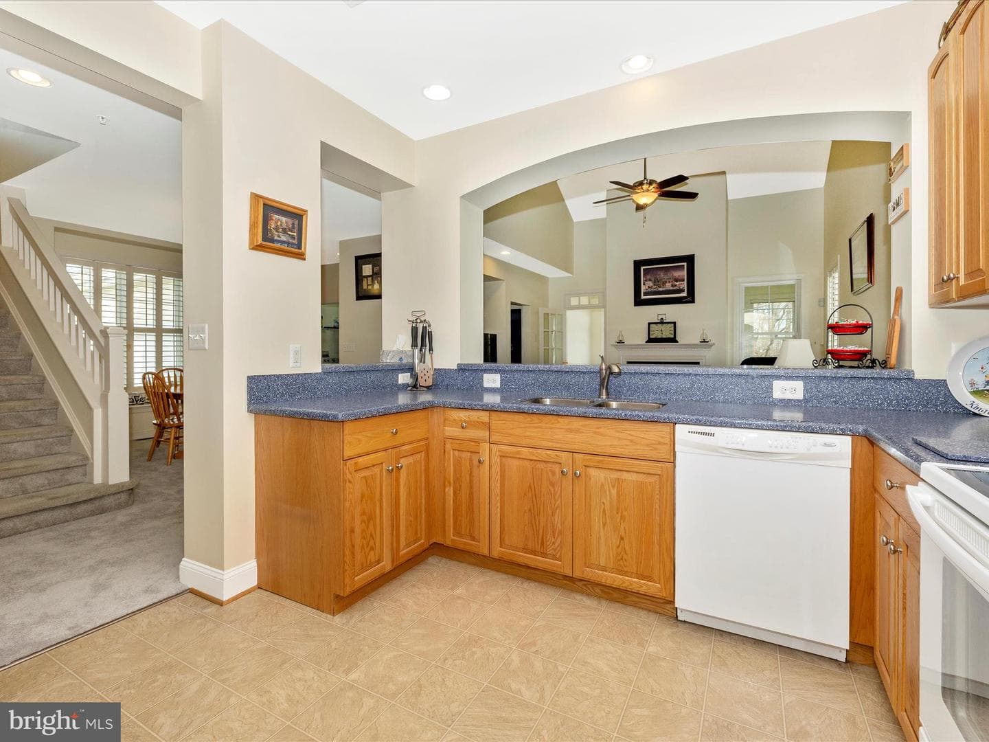 610 Gala Way photo 13