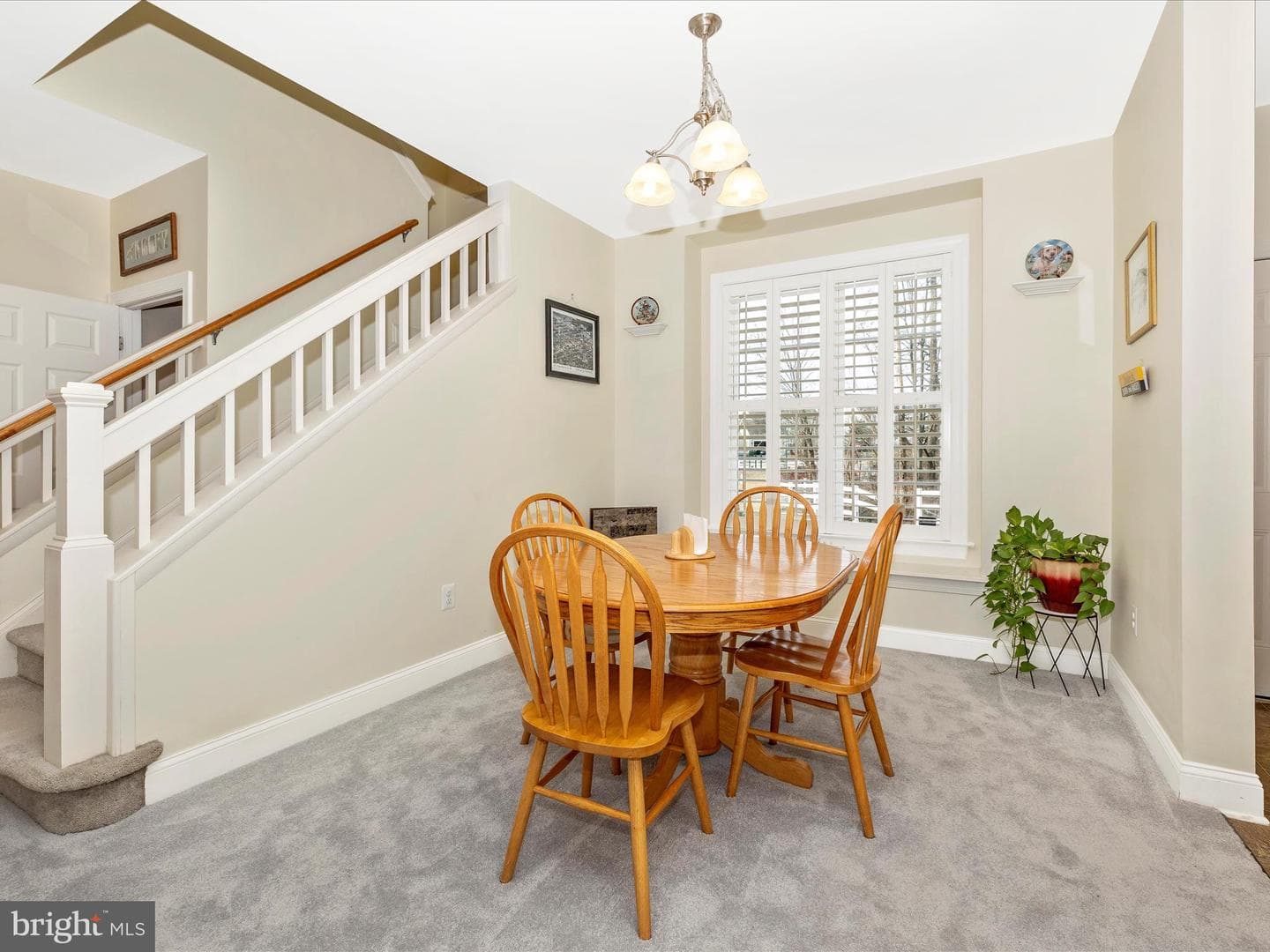 610 Gala Way photo 15