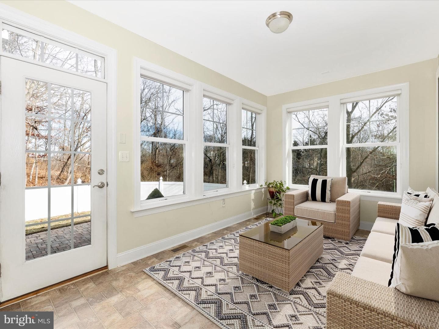 610 Gala Way photo 19