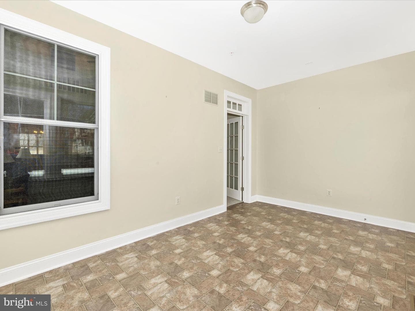 610 Gala Way photo 21