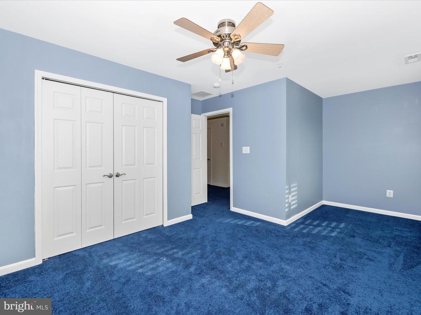 610 Gala Way photo 34