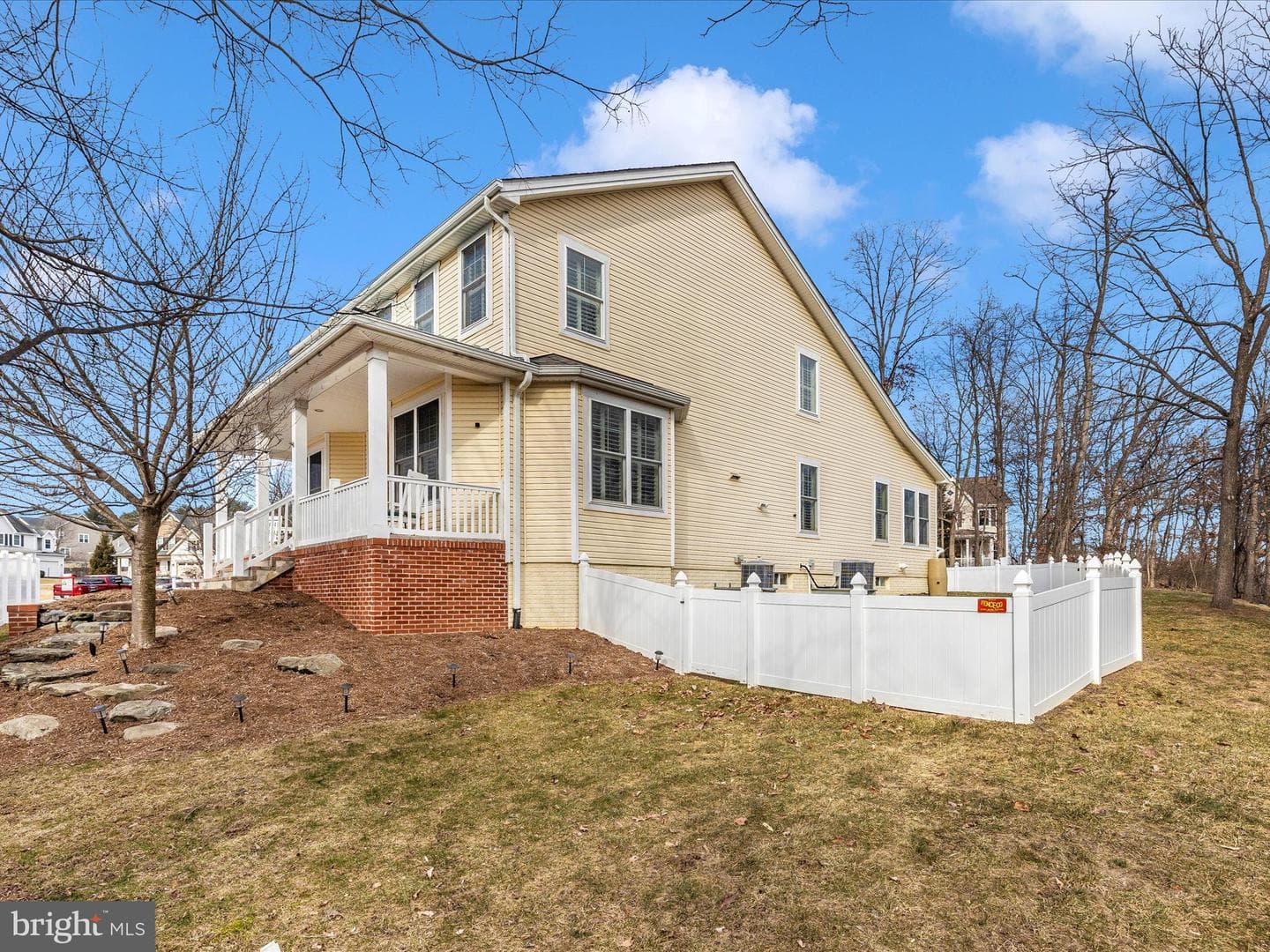 610 Gala Way photo 51