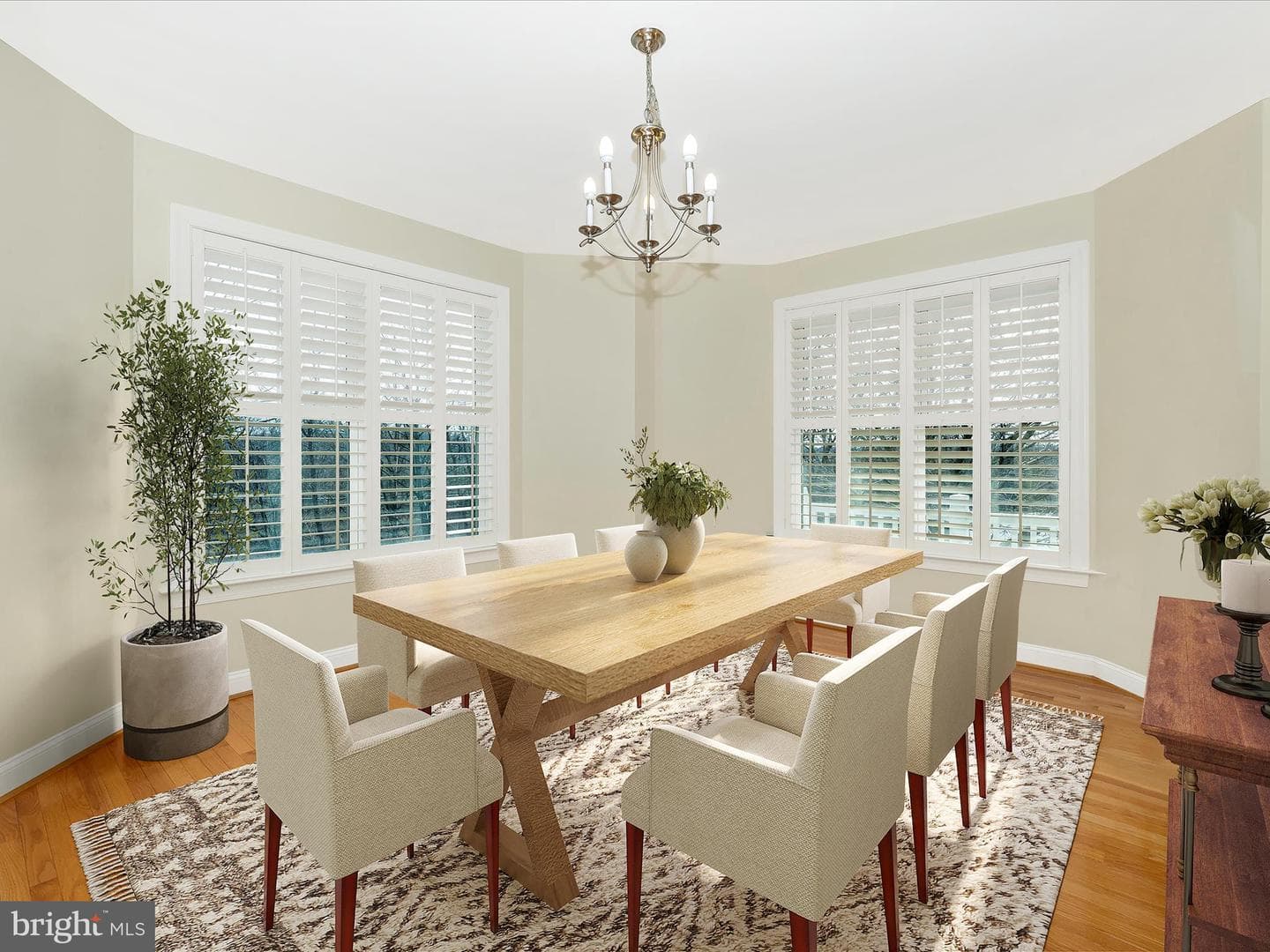 610 Gala Way photo 7