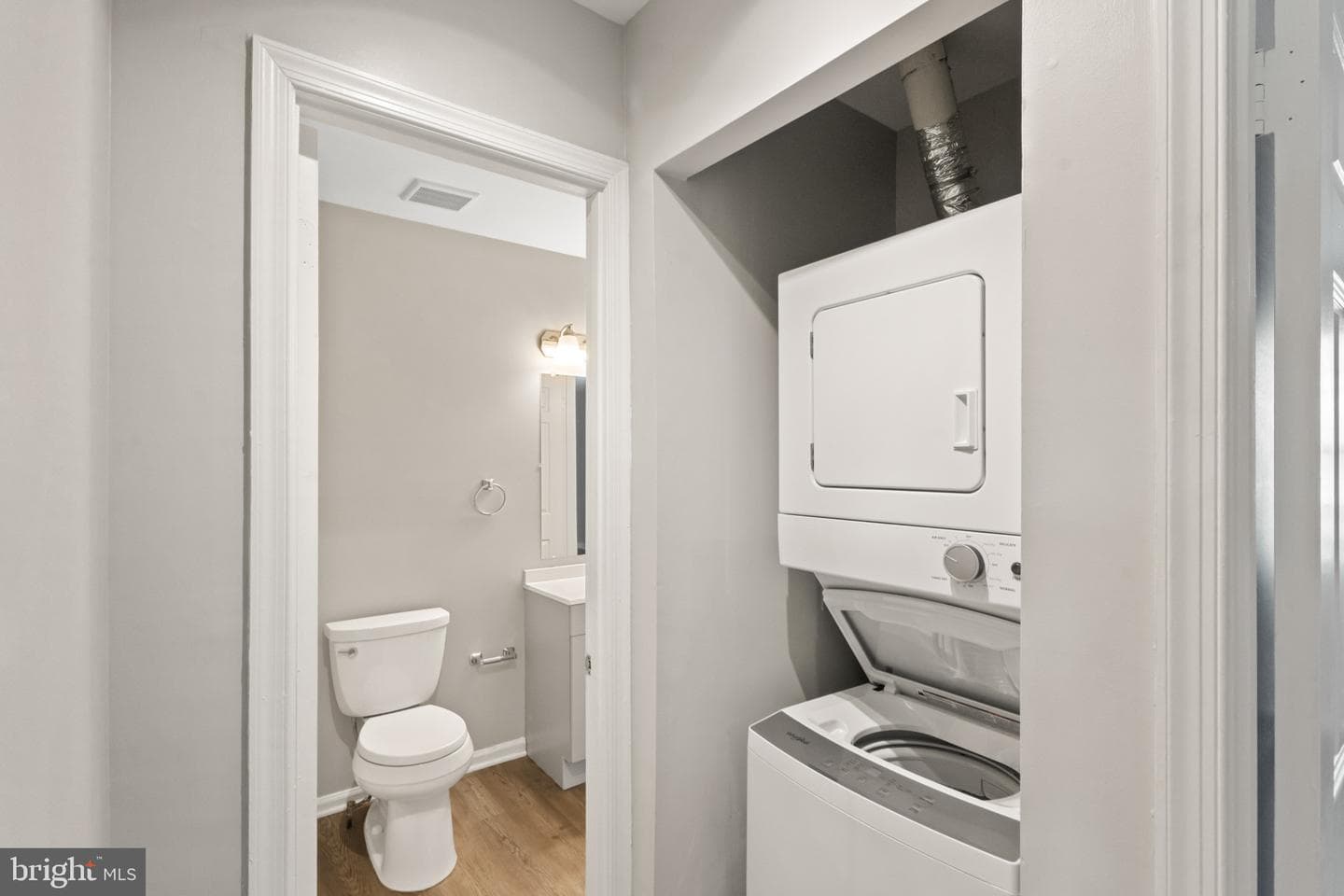 413 Shannon Court photo 21