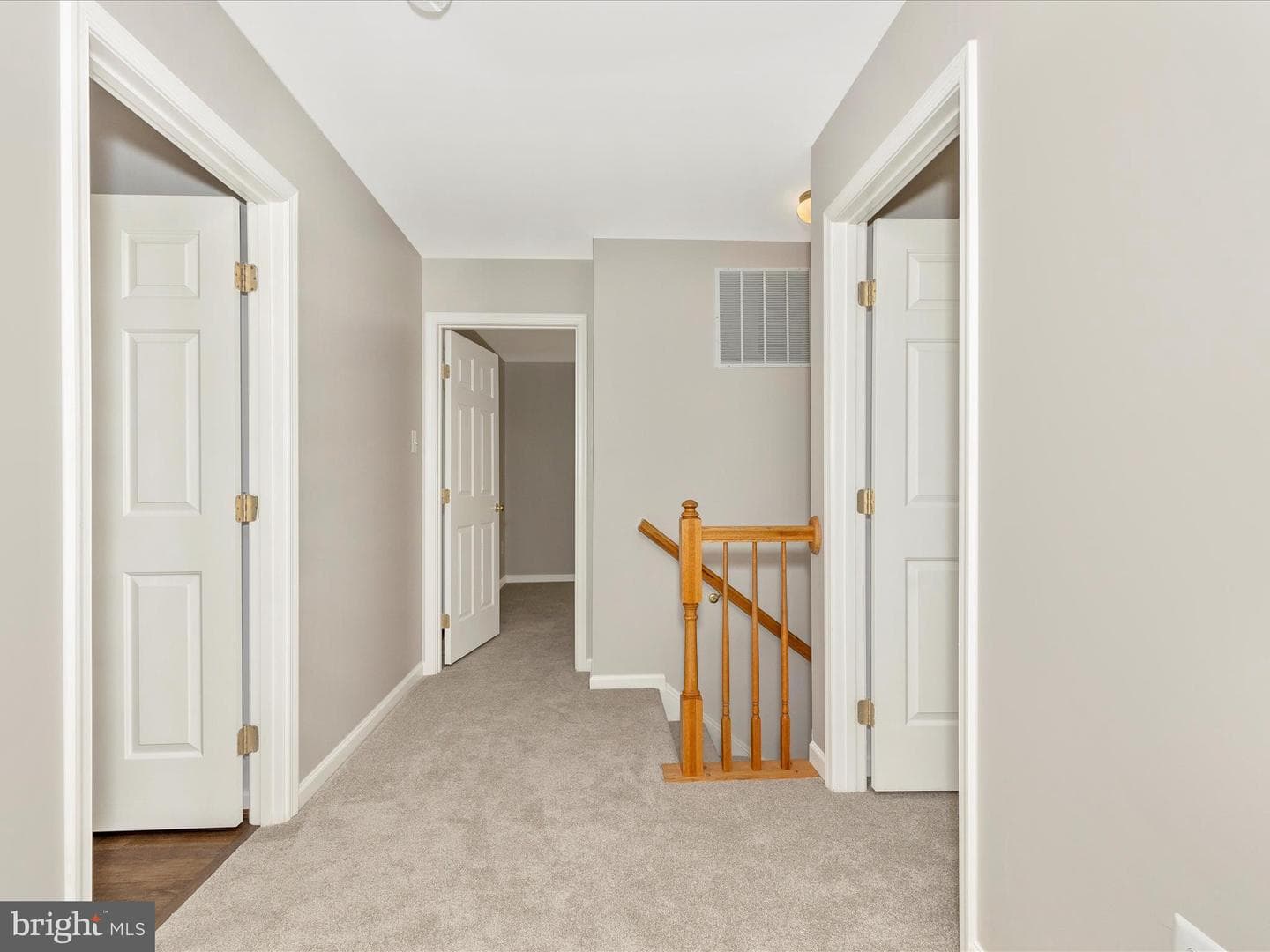 5060 Croydon Court photo 27