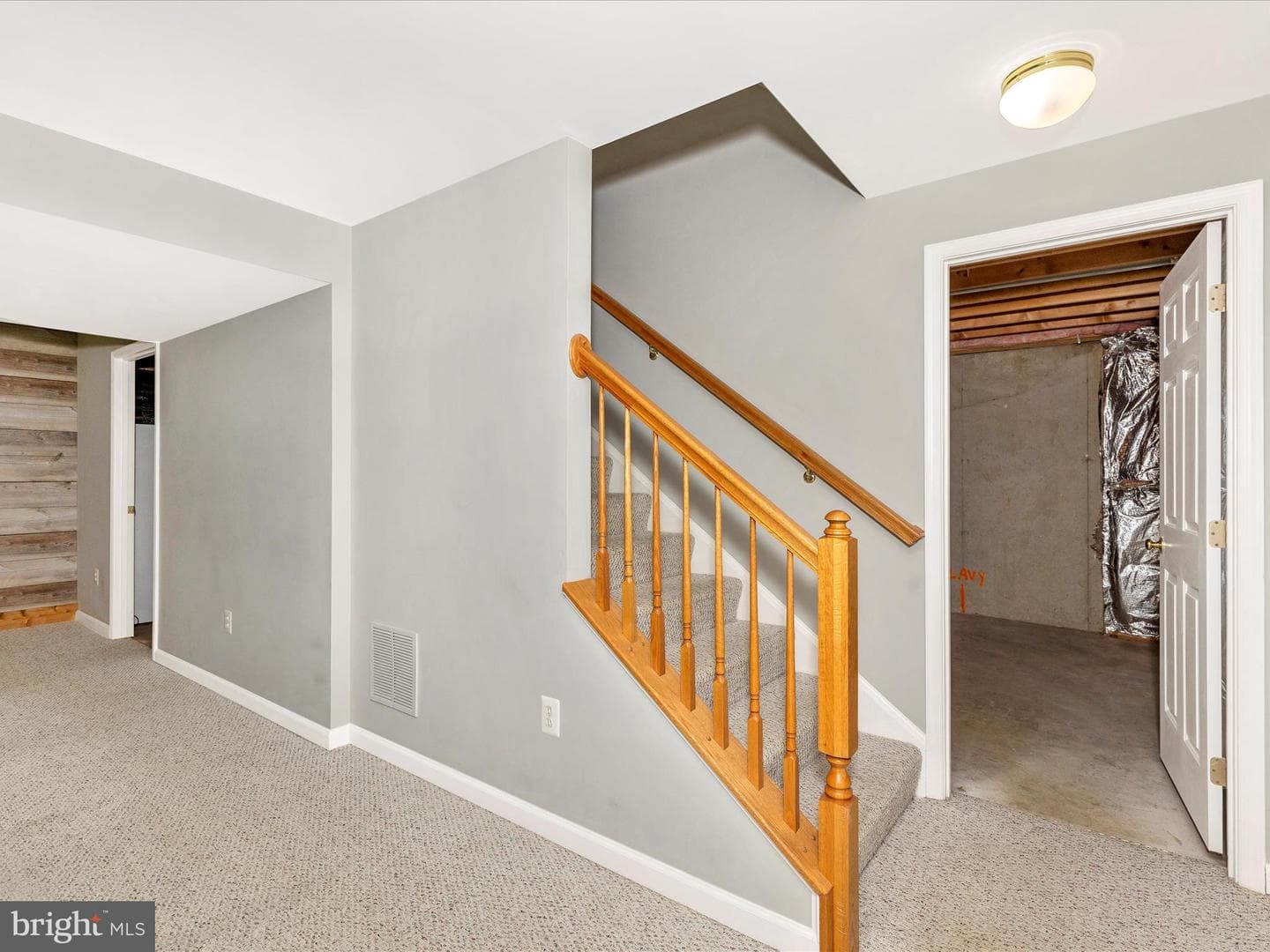 5060 Croydon Court photo 43