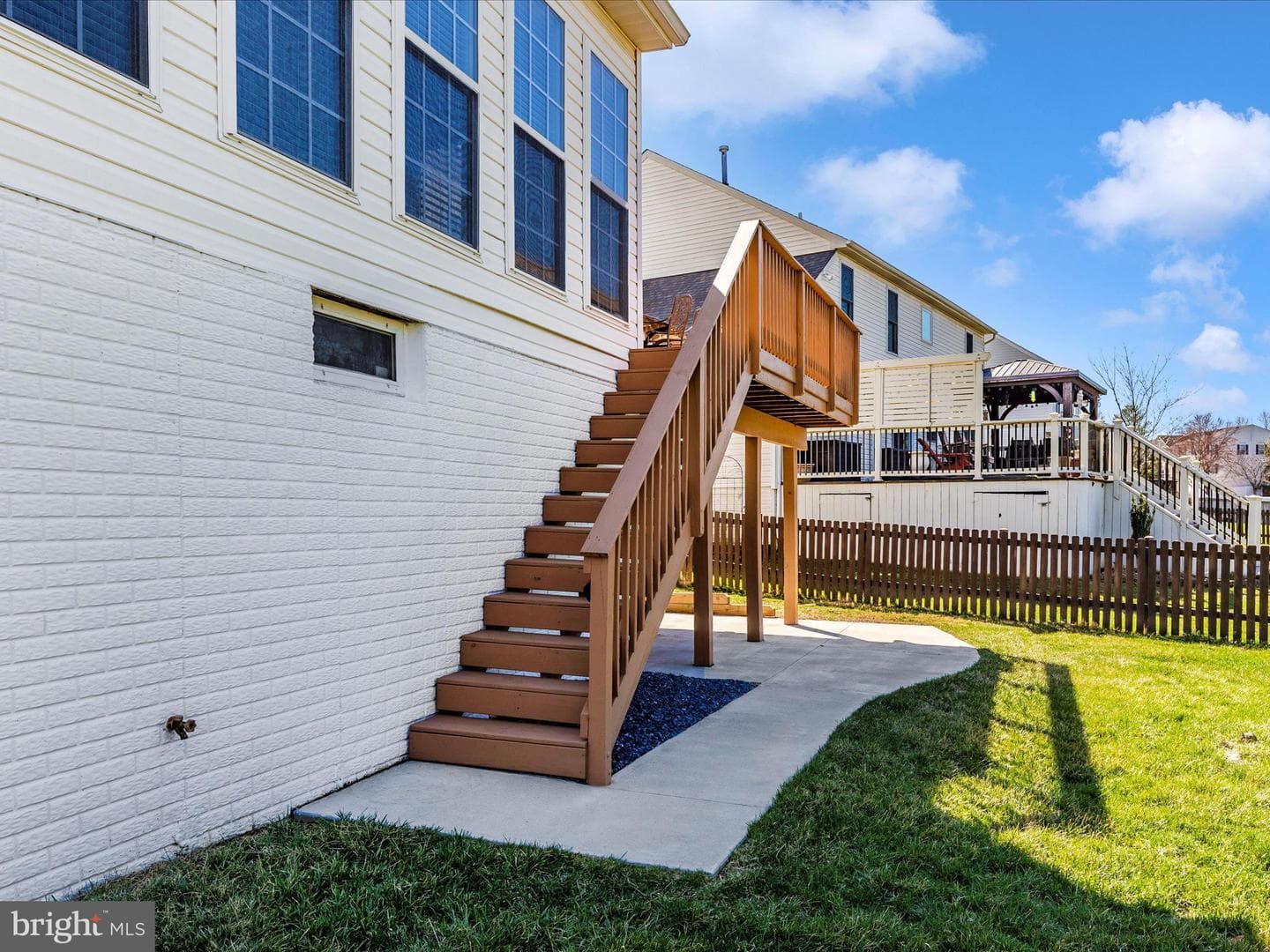 5060 Croydon Court photo 56