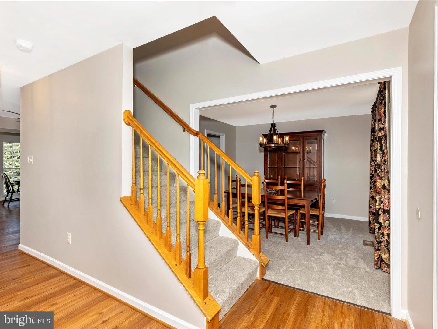 5060 Croydon Court photo 6