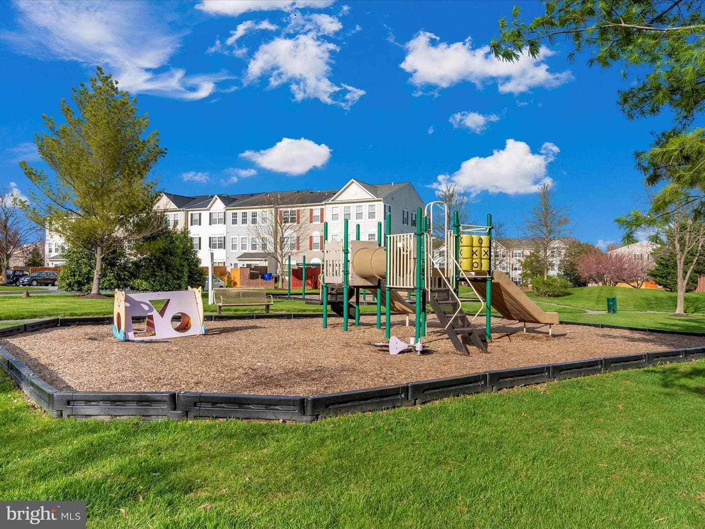 5060 Croydon Court photo 66