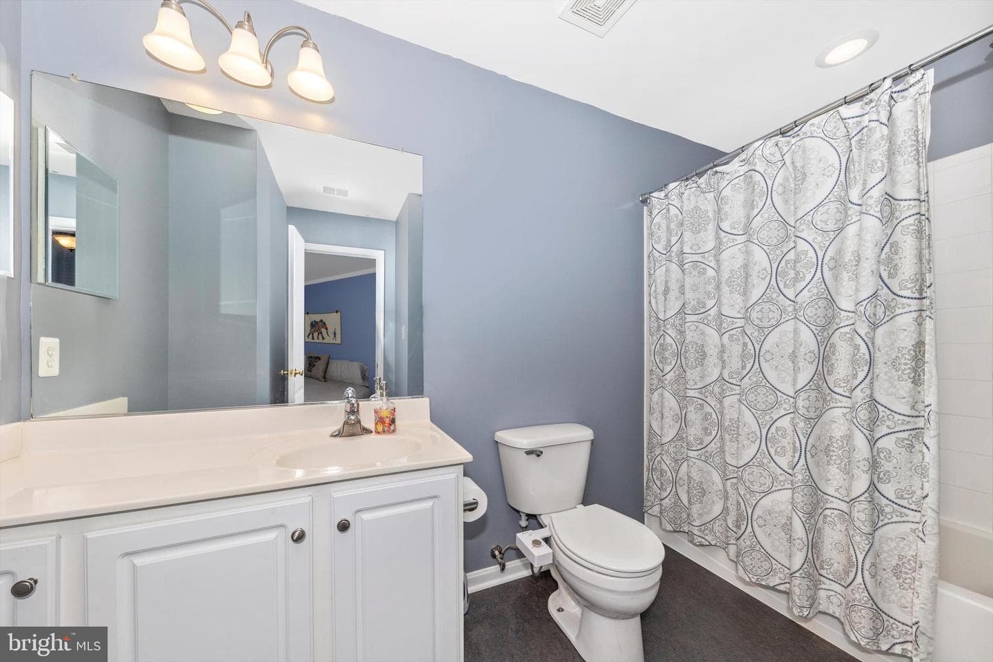 18 Donovan Court photo 34