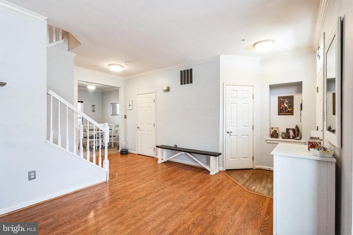 9438 Berkley Lane photo 3