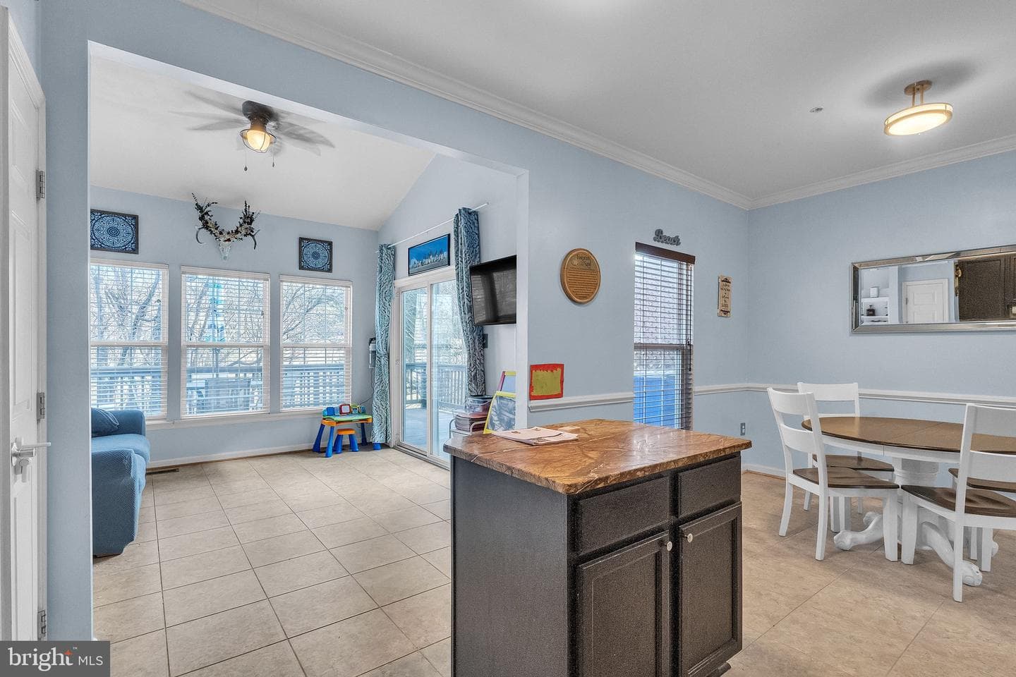 9438 Berkley Lane photo 6