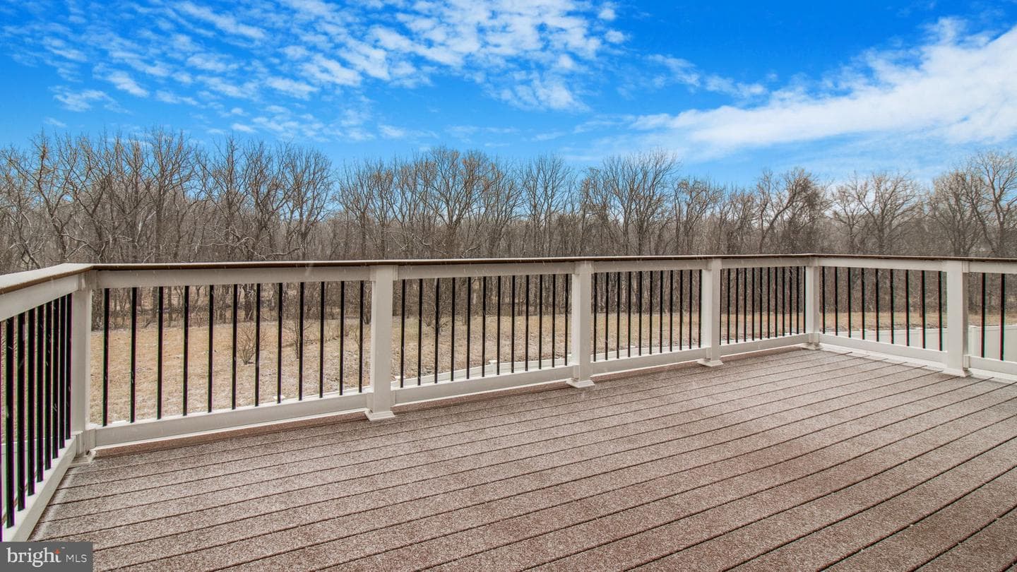 7022 Freedom Way photo 19