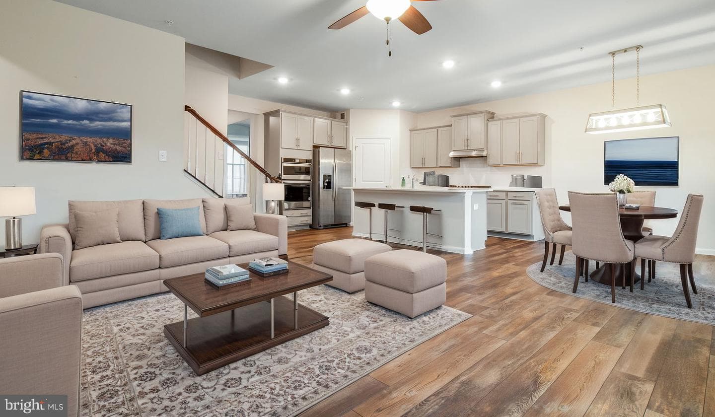 7022 Freedom Way photo 22