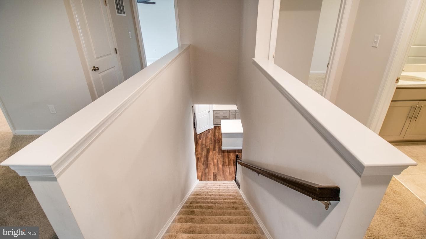 7022 Freedom Way photo 40