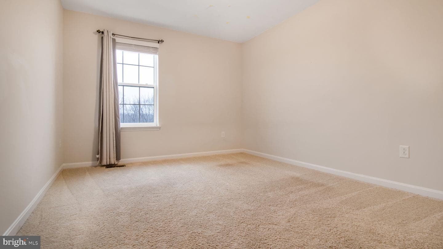 7022 Freedom Way photo 42
