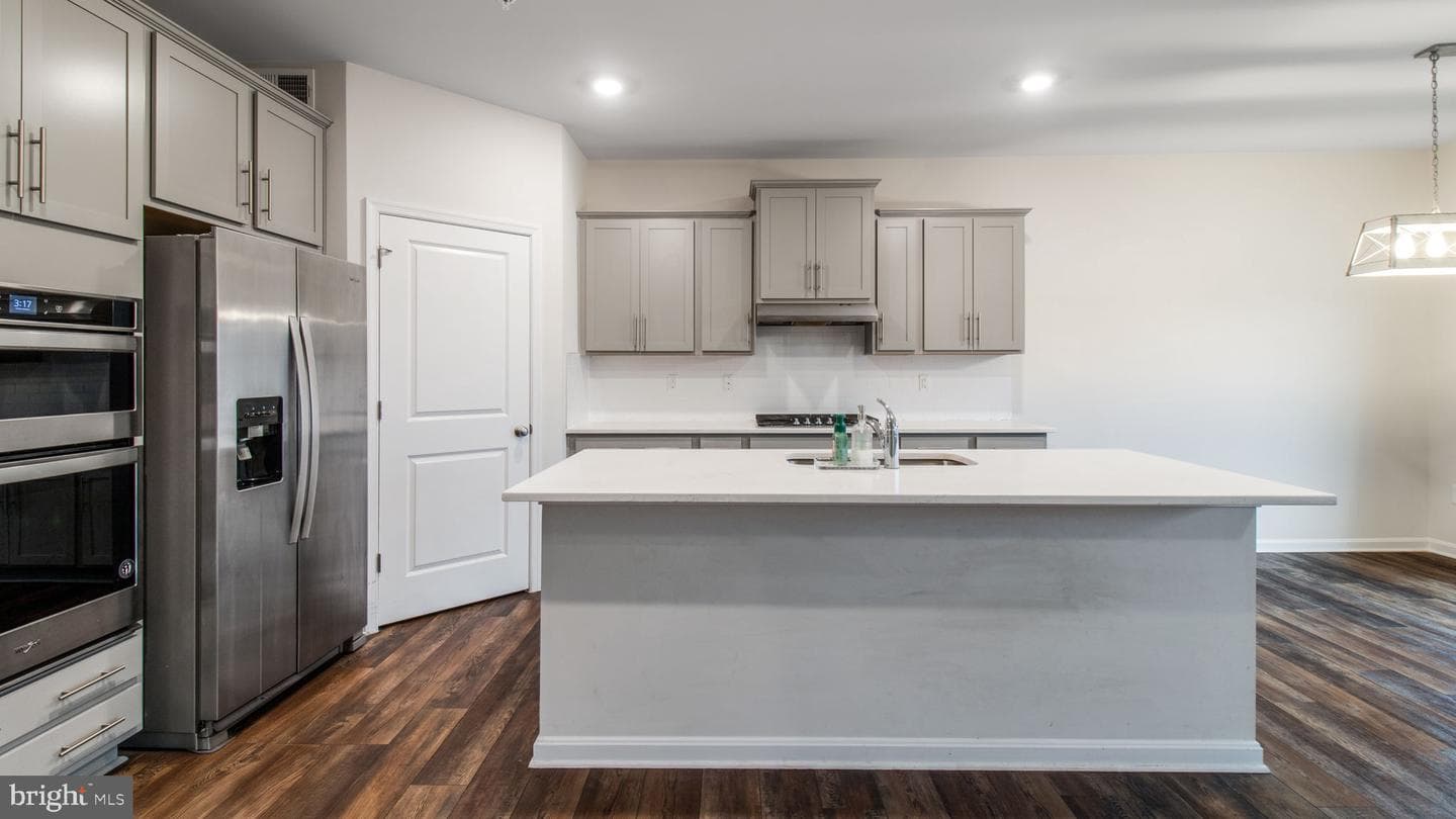 7022 Freedom Way photo 7
