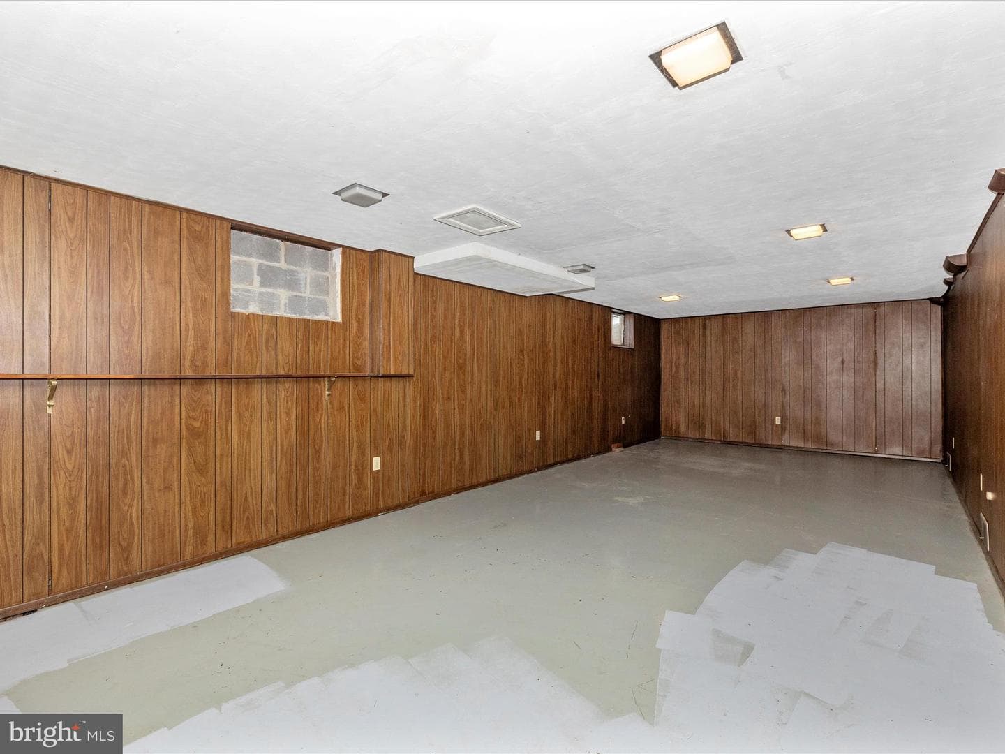 9484 Pocono Drive photo 22