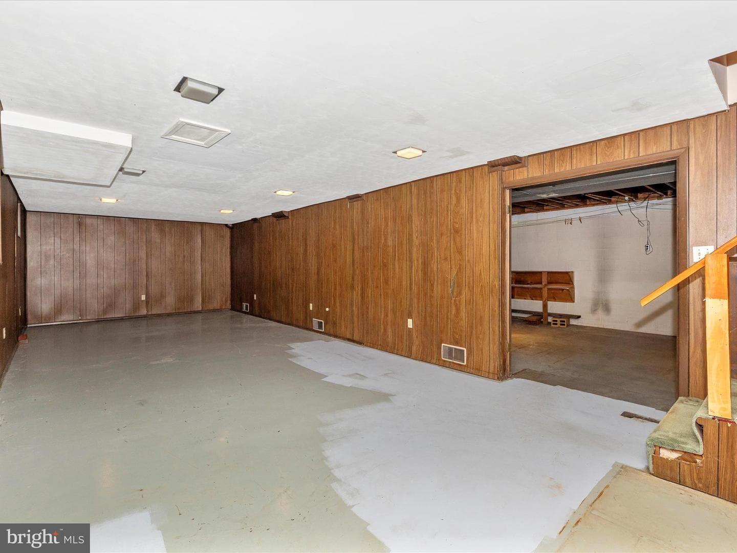 9484 Pocono Drive photo 23