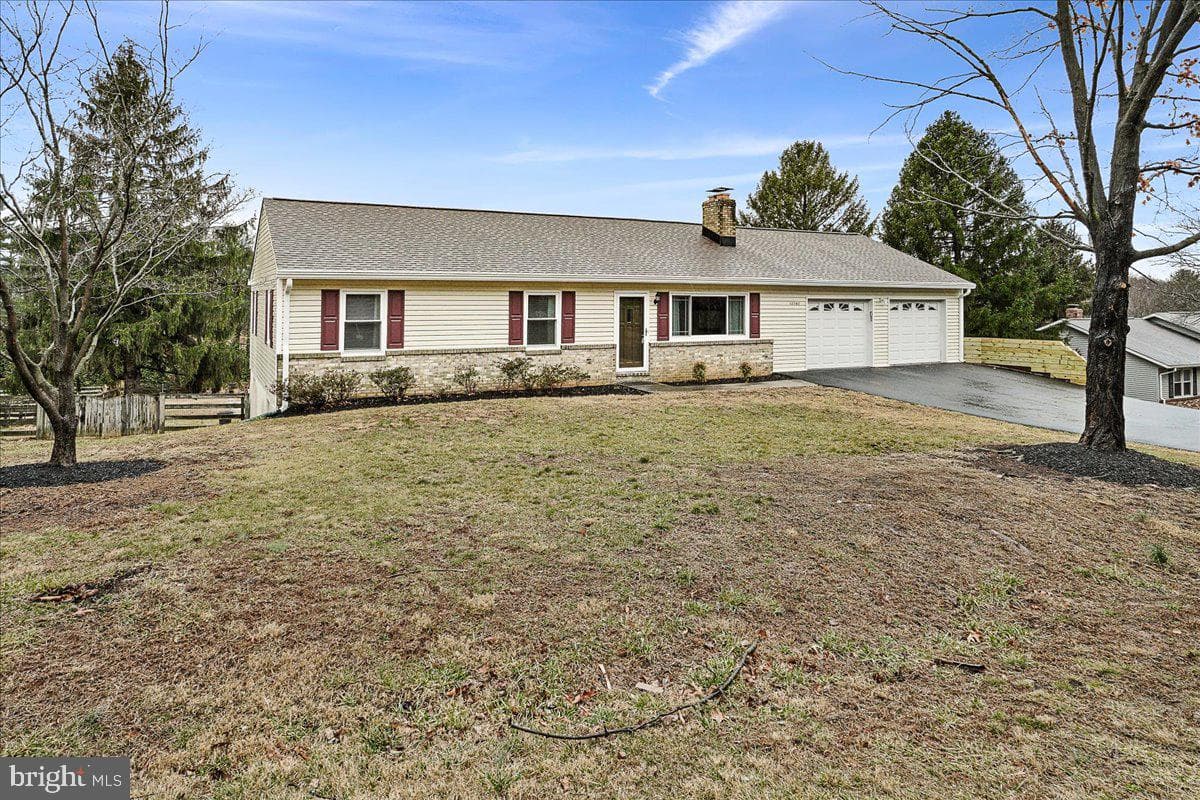 12797 Roughton photo 1