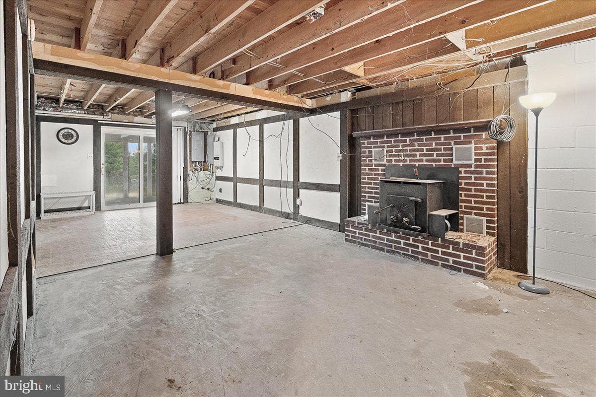 12797 Roughton photo 22