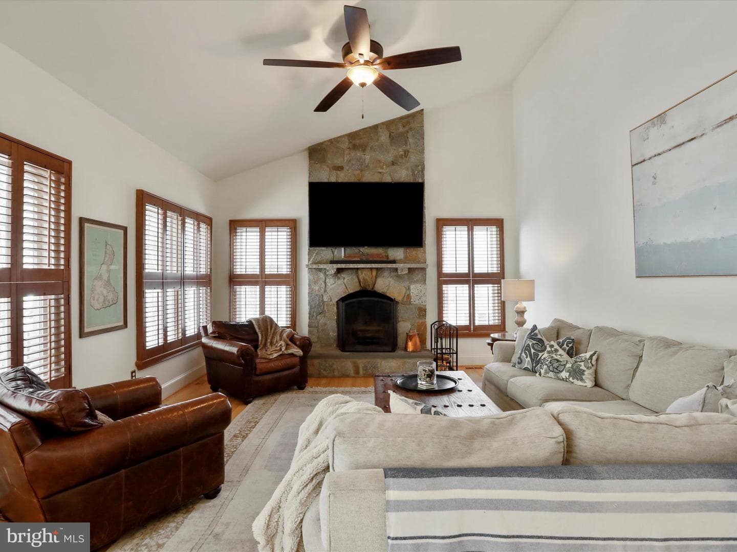 9641 Woodland Road photo 20