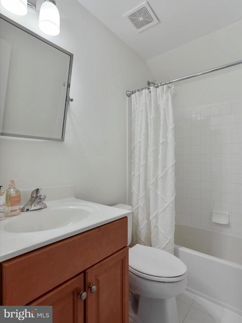 9641 Woodland Road photo 47