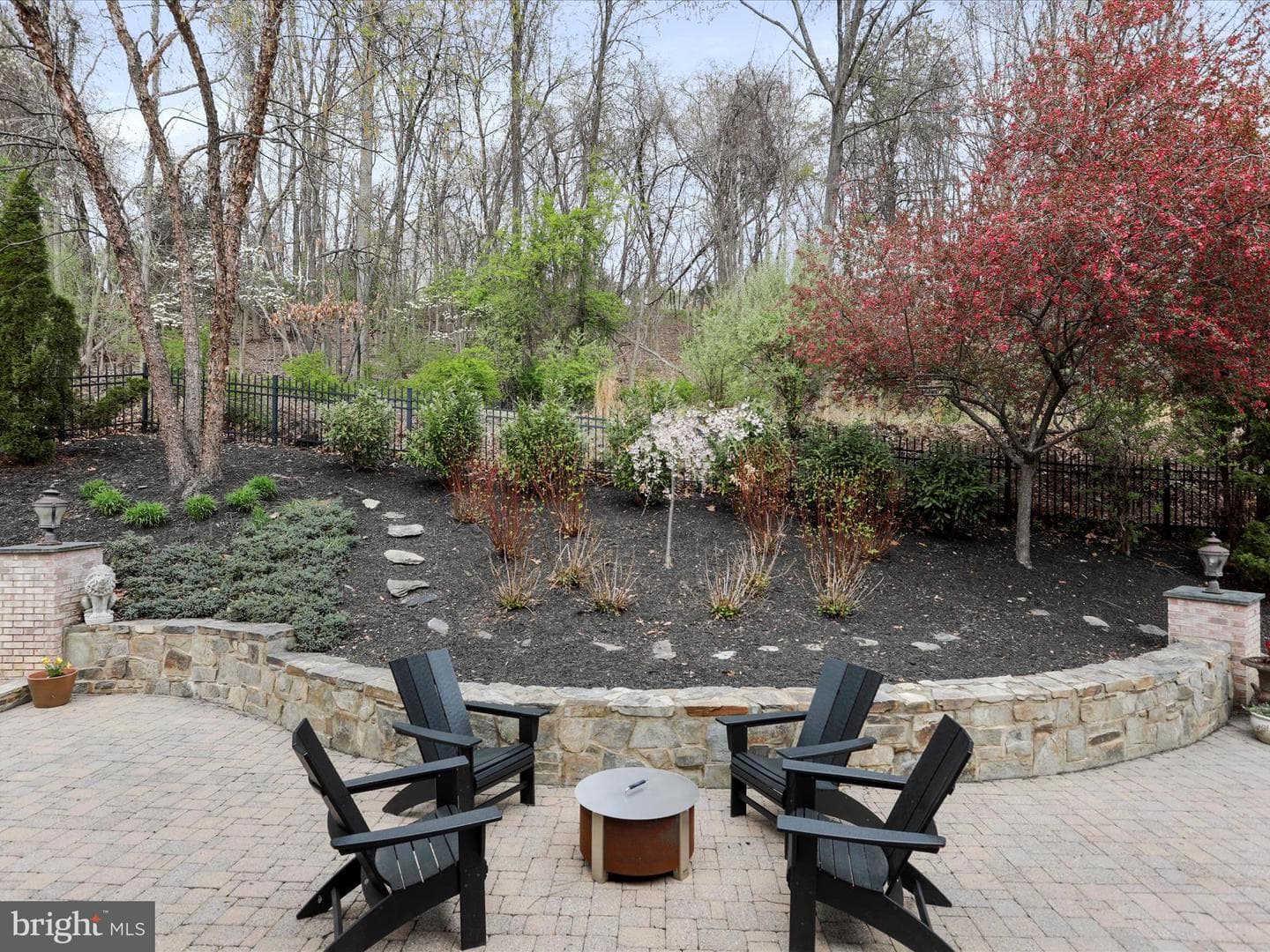 9641 Woodland Road photo 52