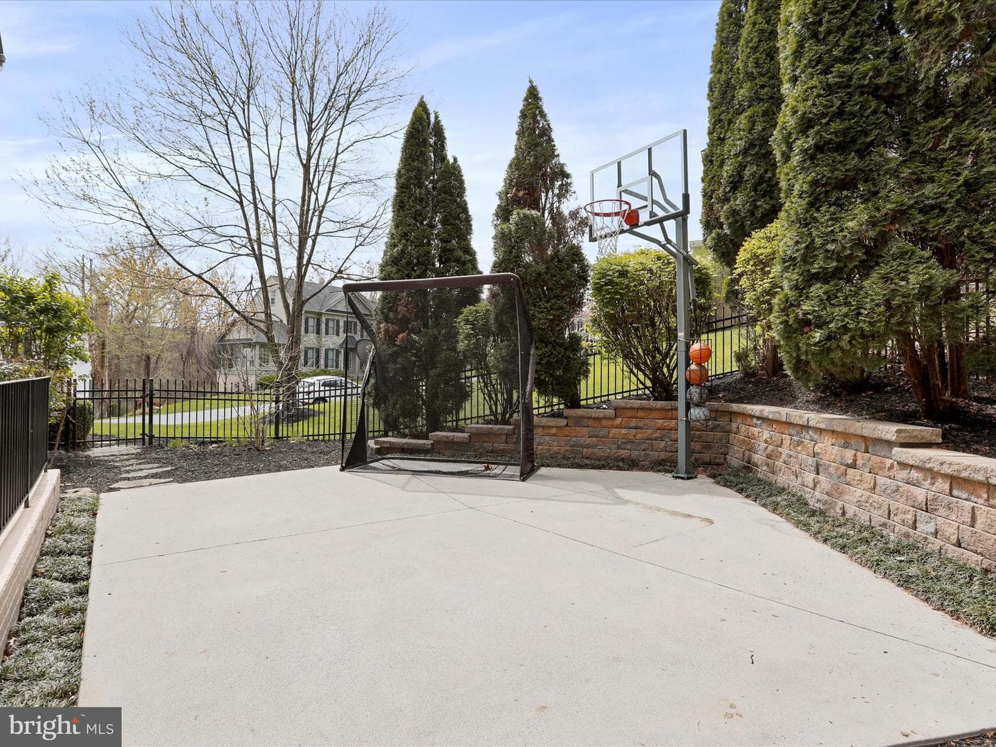 9641 Woodland Road photo 58