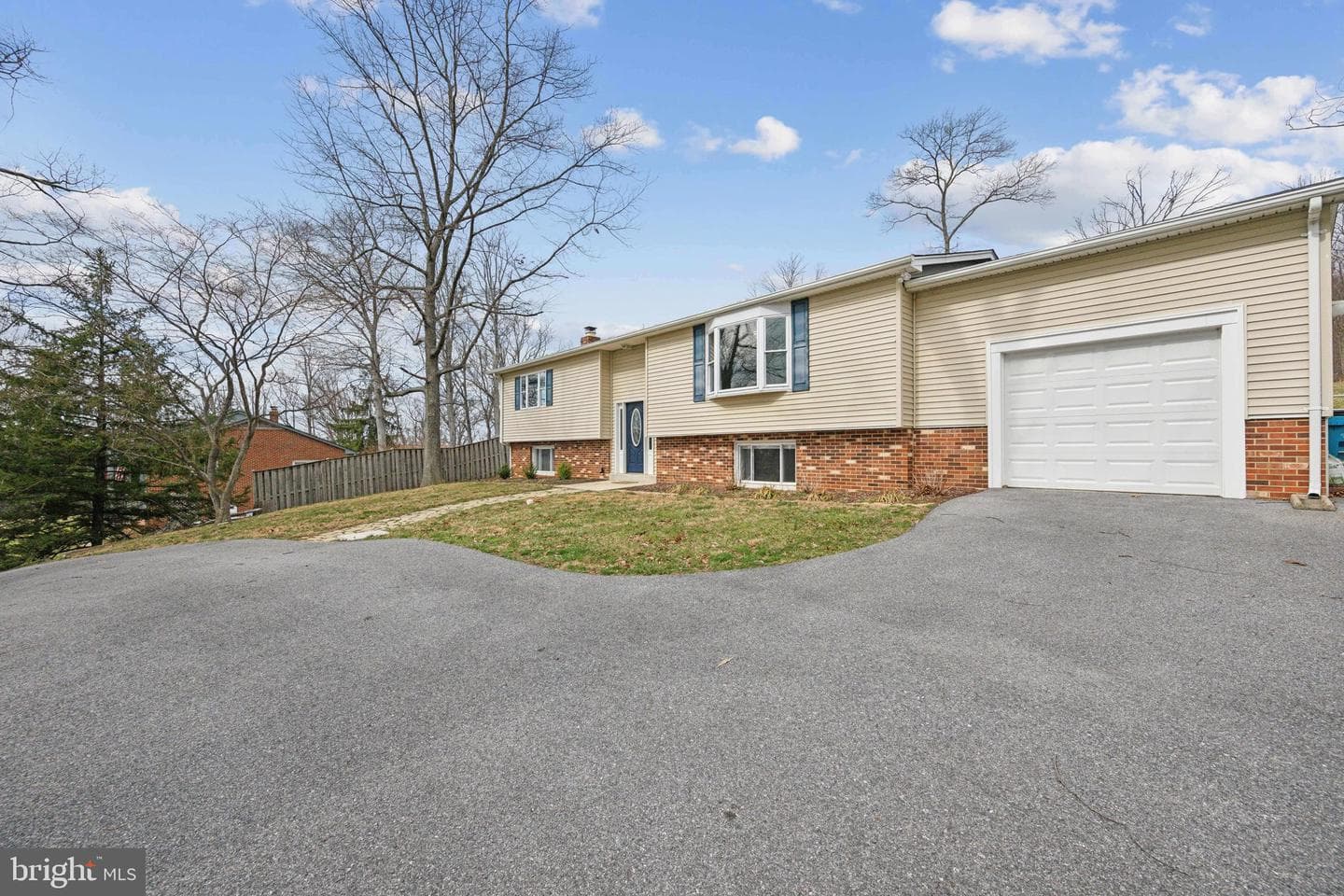 11626 Old Annapolis Road photo 2