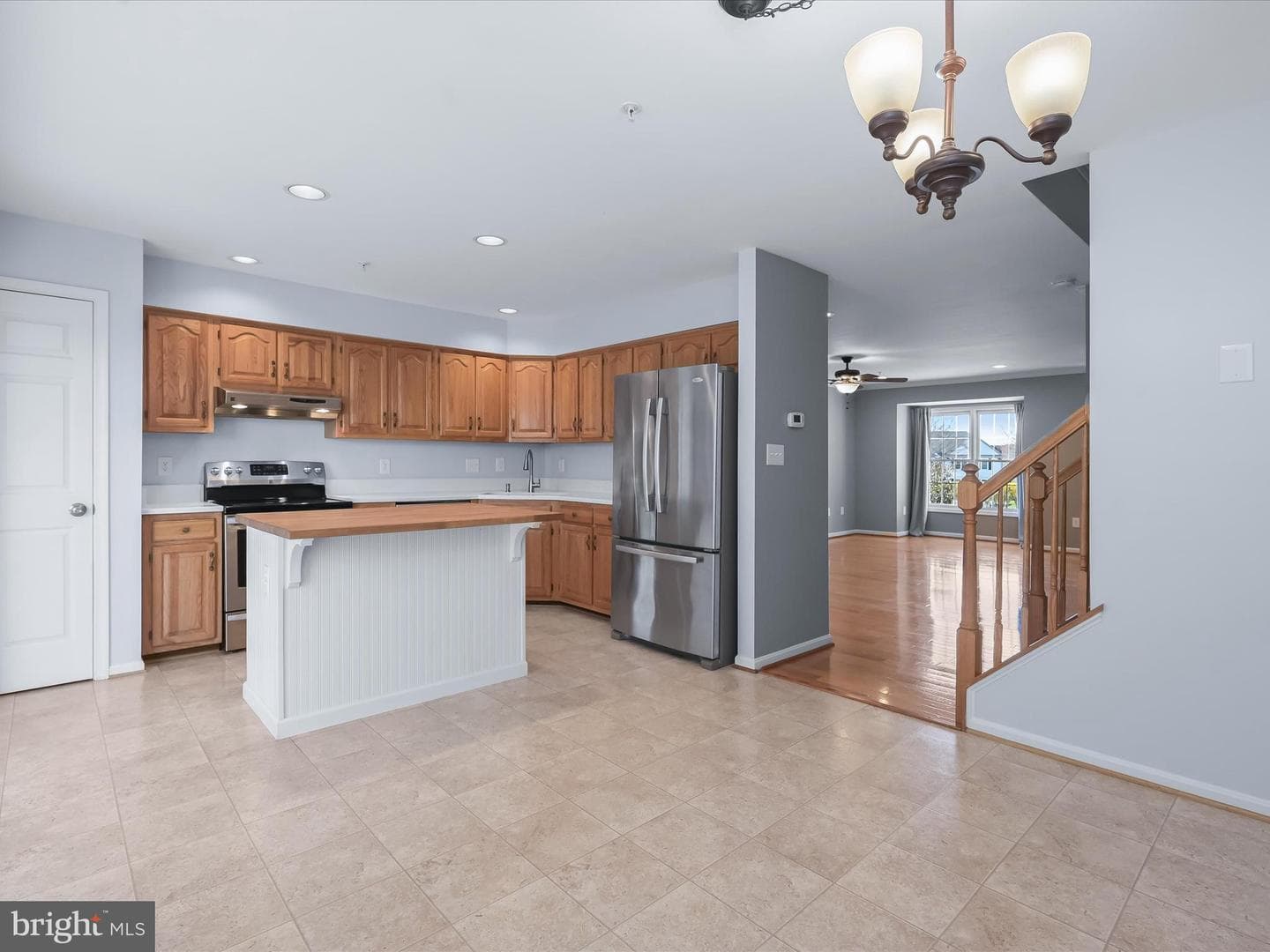 6519 N Shore Square photo 14