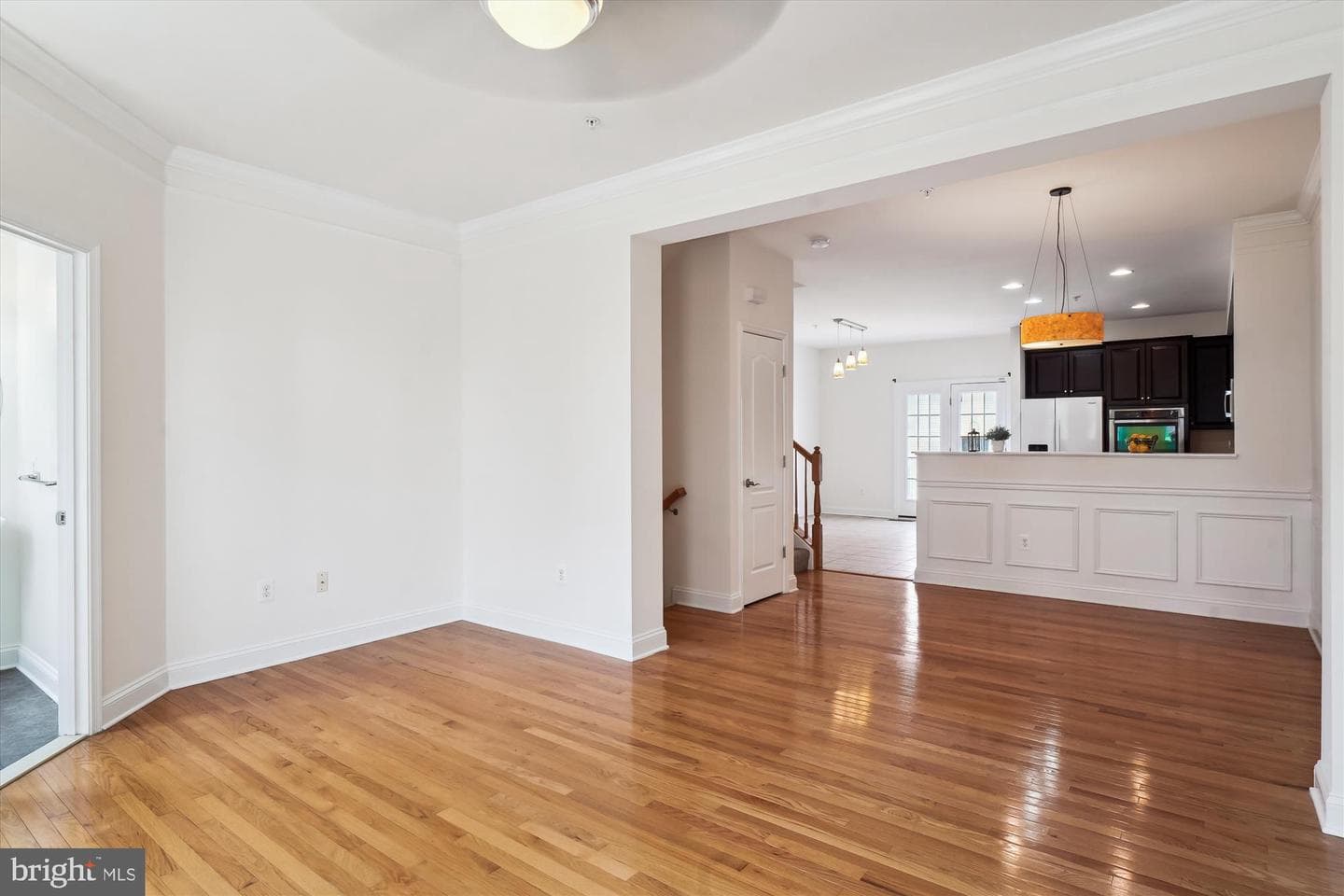 2607 Egret Way photo 4