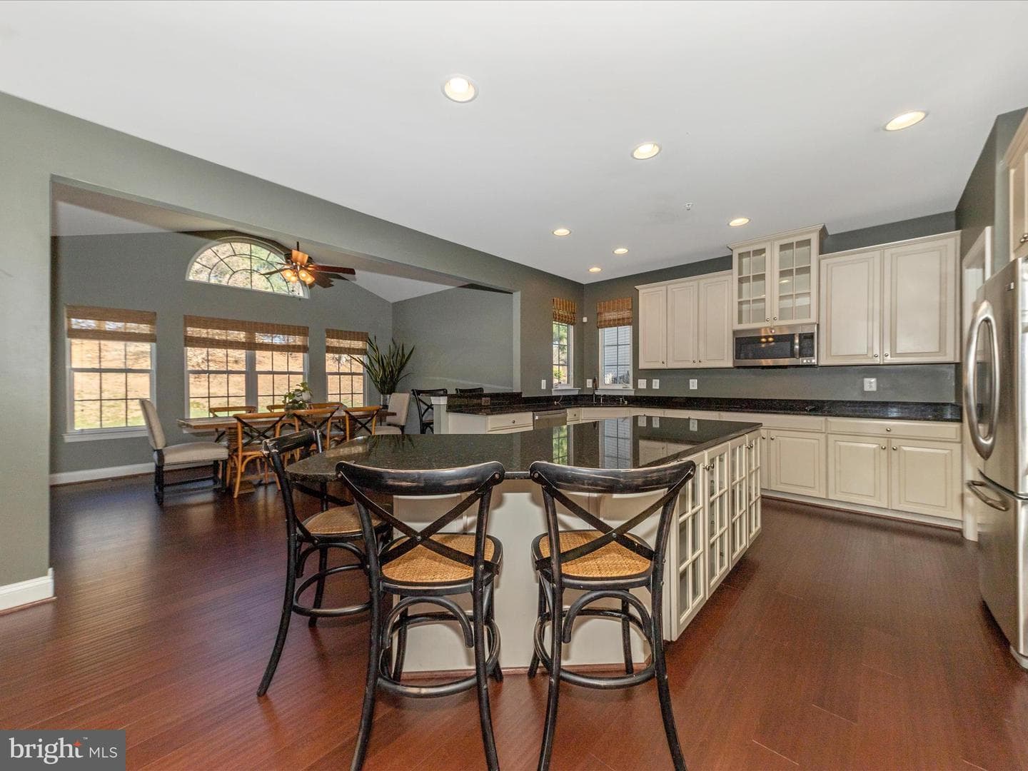 3910 Turf Court N photo 15